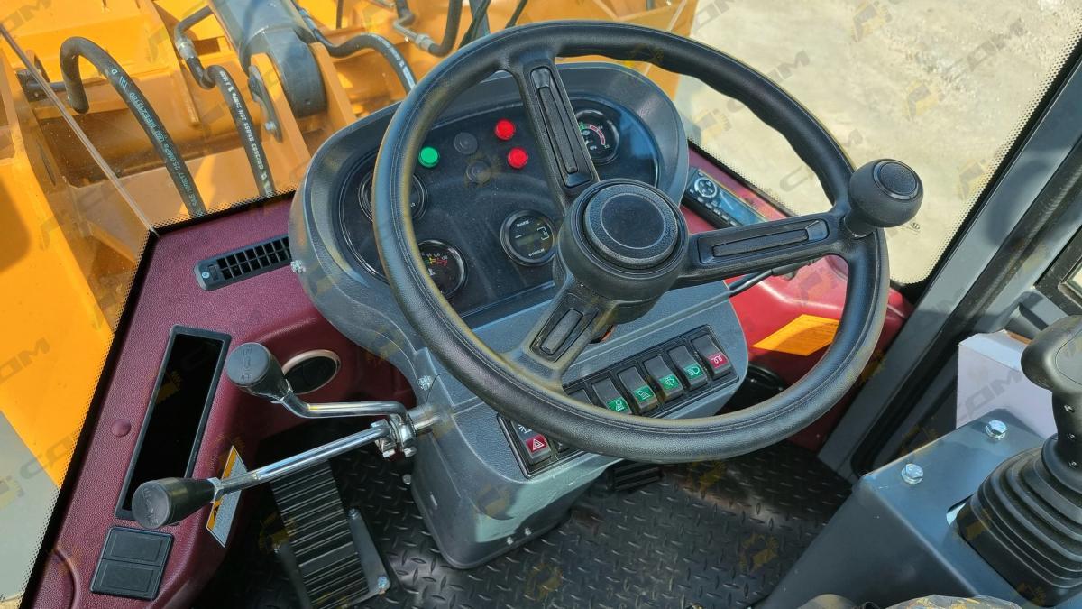 Фронтальный погрузчик CDM936N 12